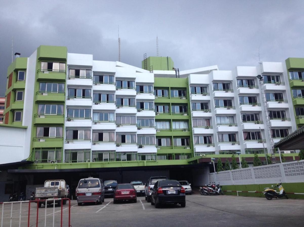 Marine Plaza Hotel Pattaya Bagian luar foto