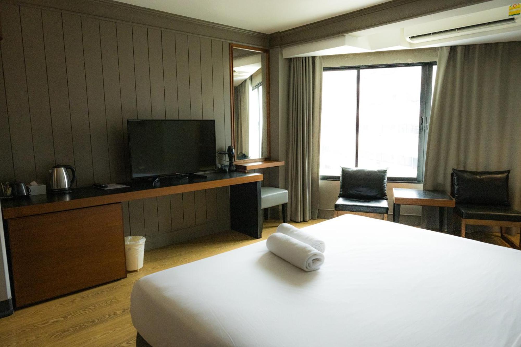 Marine Plaza Hotel Pattaya Bagian luar foto